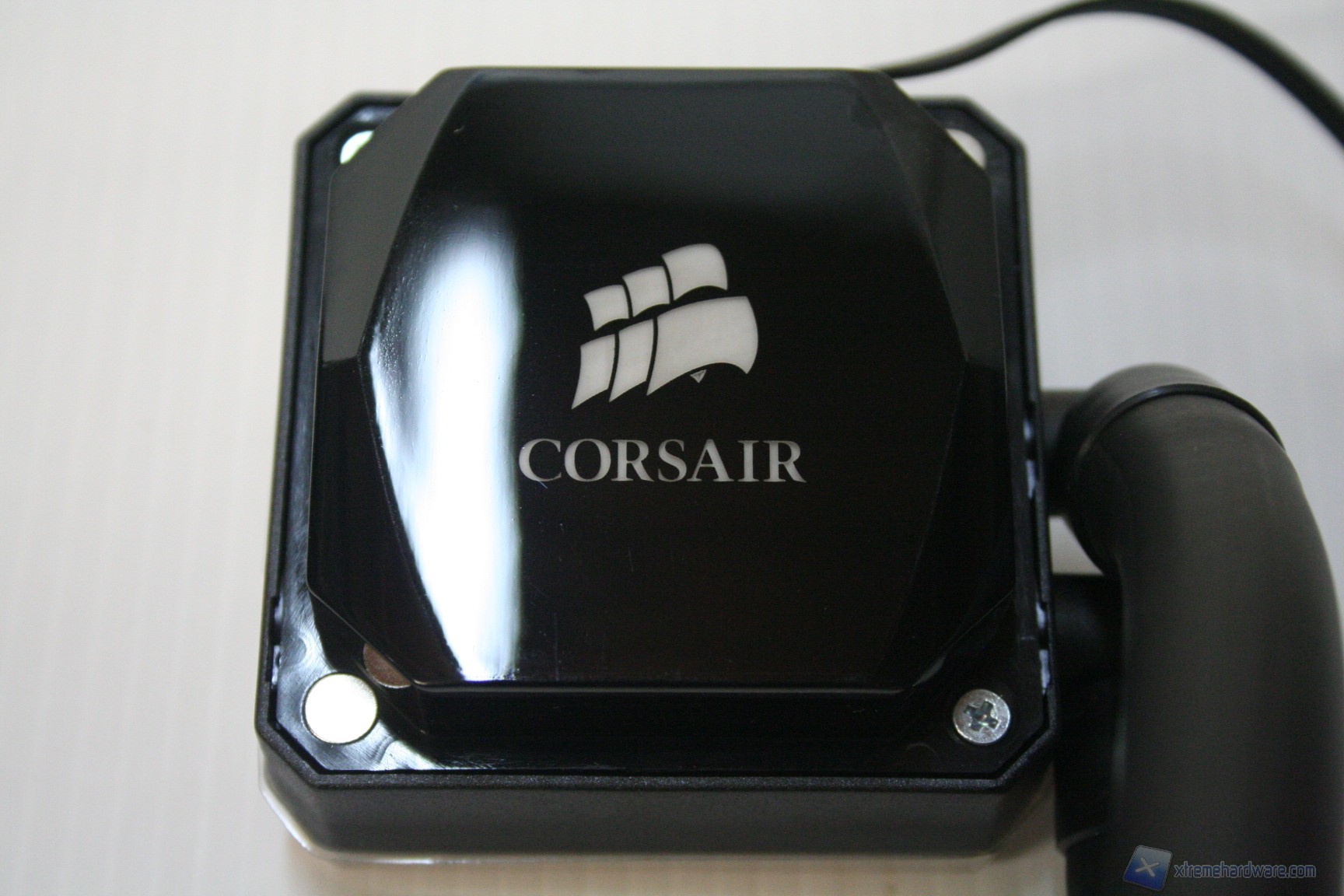 00052 CORSAIR H100i